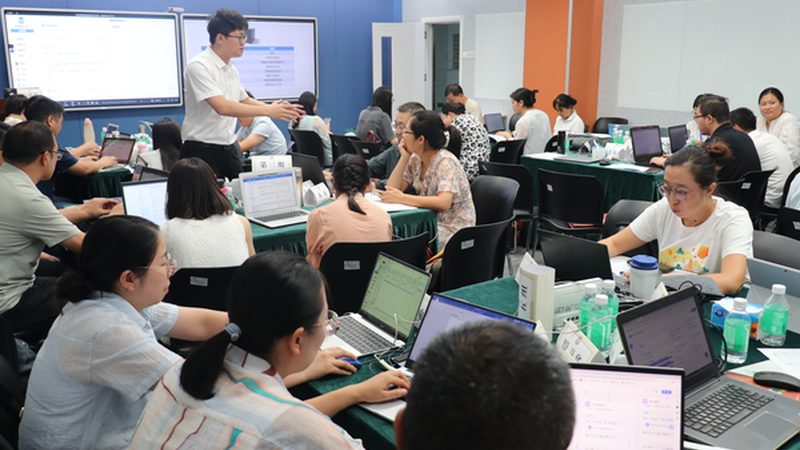 企业培训师证书：学历要求与考取流程揭秘