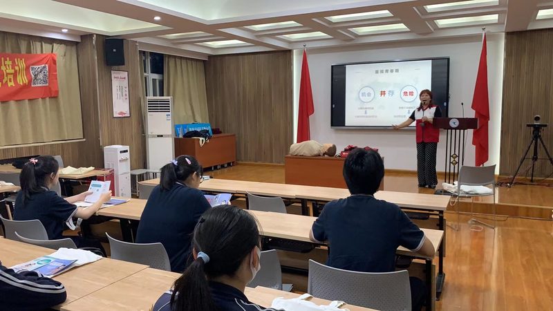 小标题：面试培训的重要性